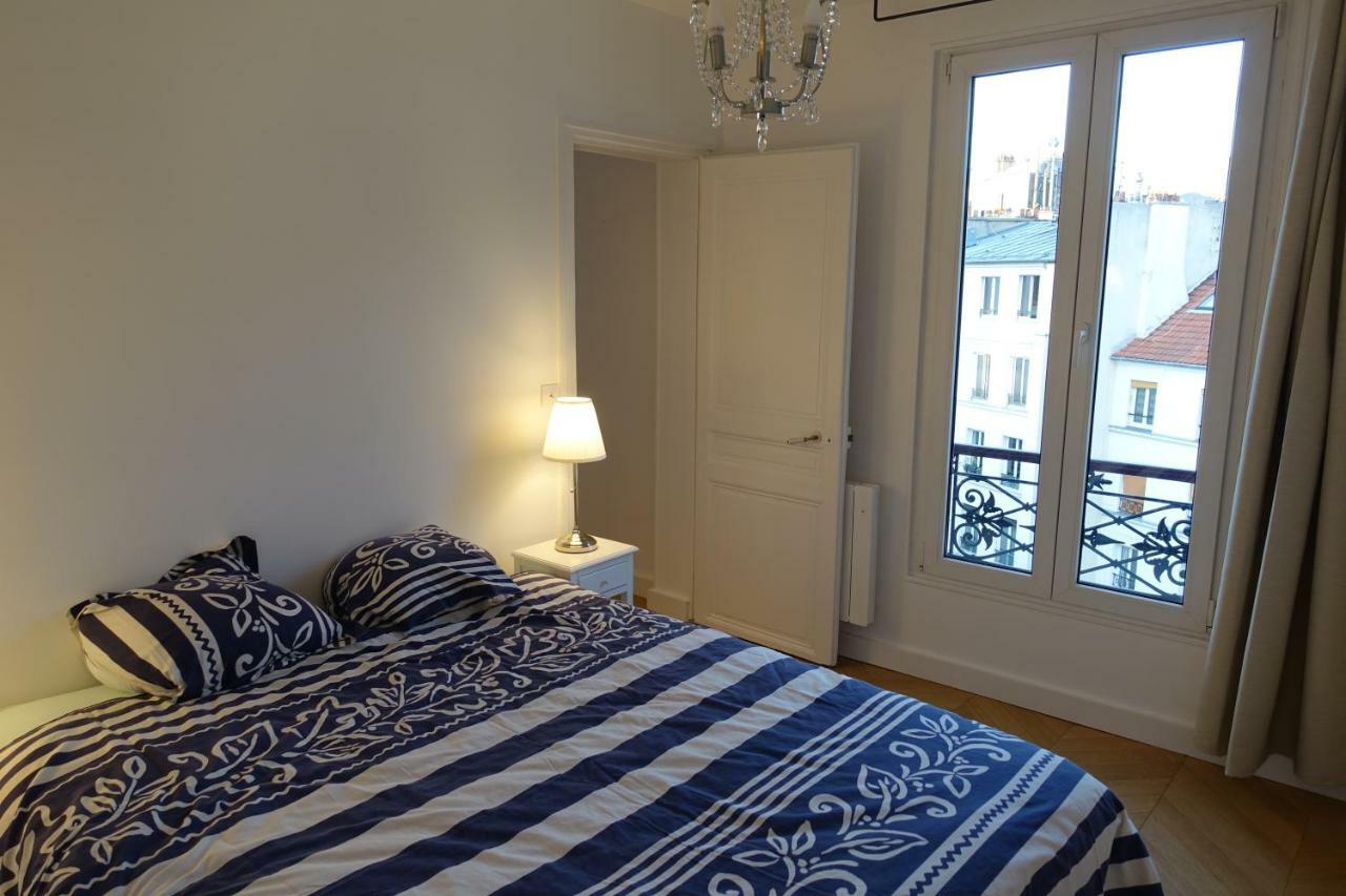 Sunny And Quiet Apartment Париж Экстерьер фото